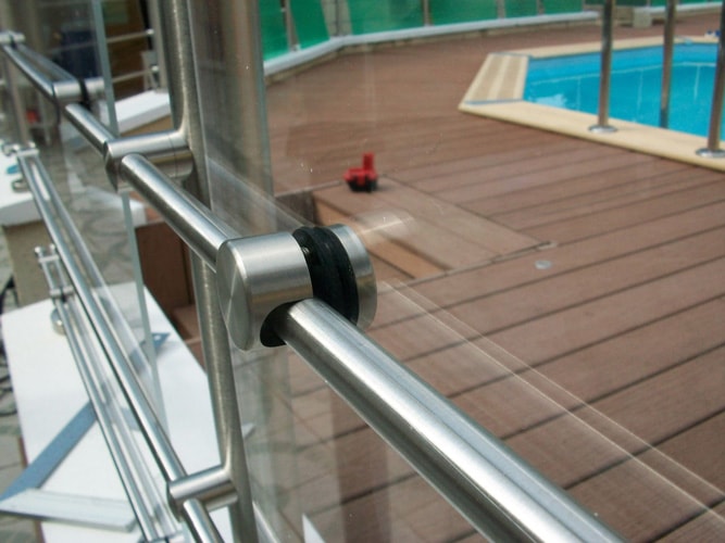 panneaux acrylique pour balustrade inox